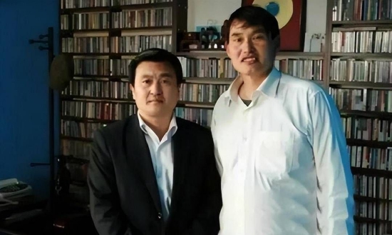 大衣哥朱之文被起诉侵犯著作权 回应称相信法律