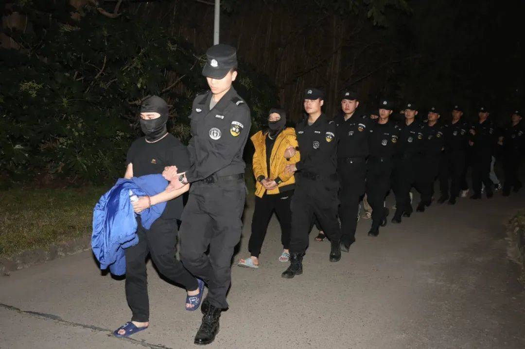 警方侦破特大侵犯著作权案 涉案 22人被抓