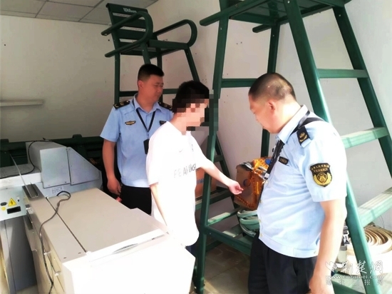 涉案金额51万，嘉鱼公安破获一起侵犯著作权案