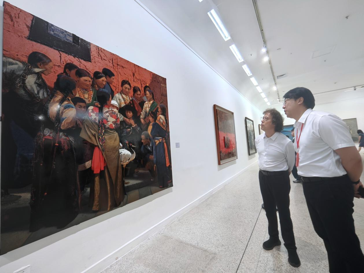 十四届全国美术作品展览漆画作品展在汉开幕