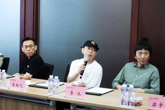 音乐版权乱象:词曲作者的困境与维权之路
