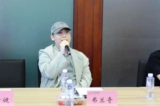 音乐版权乱象:词曲作者的困境与维权之路