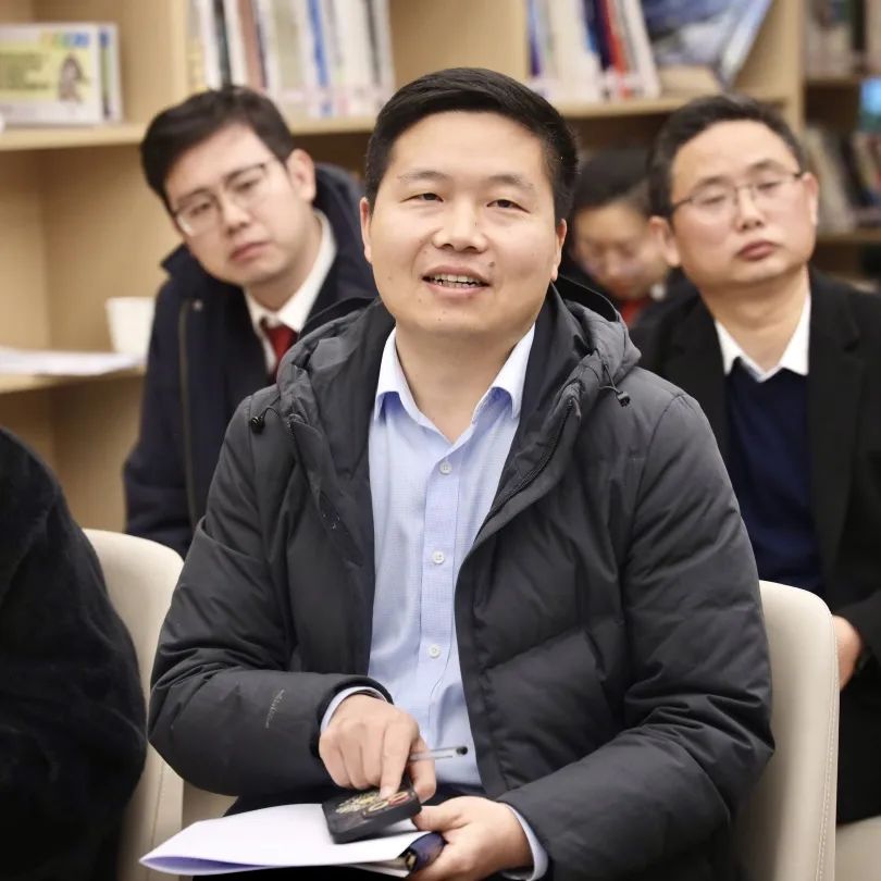 东湖高新区法院一案一席谈:代码与画布的对话