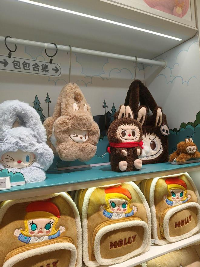顶流潮玩拉布布,凭什么造就河南首富?