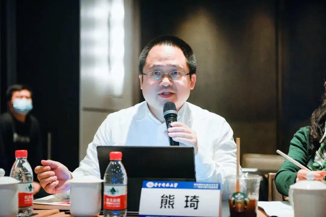 教会徒弟饿死师父 合理使用规则面临AI大考