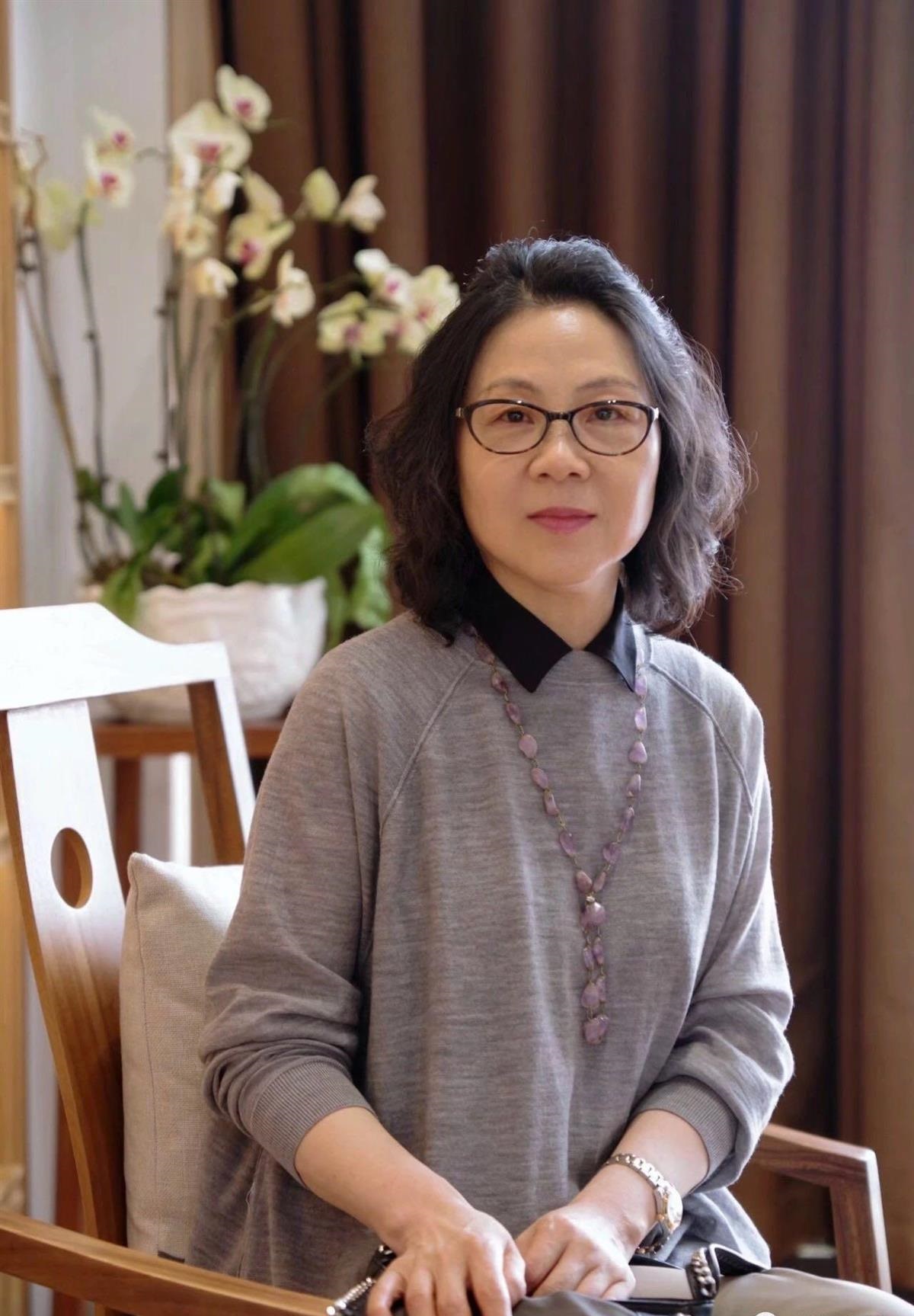 池莉新书《人生在世 自作多情》