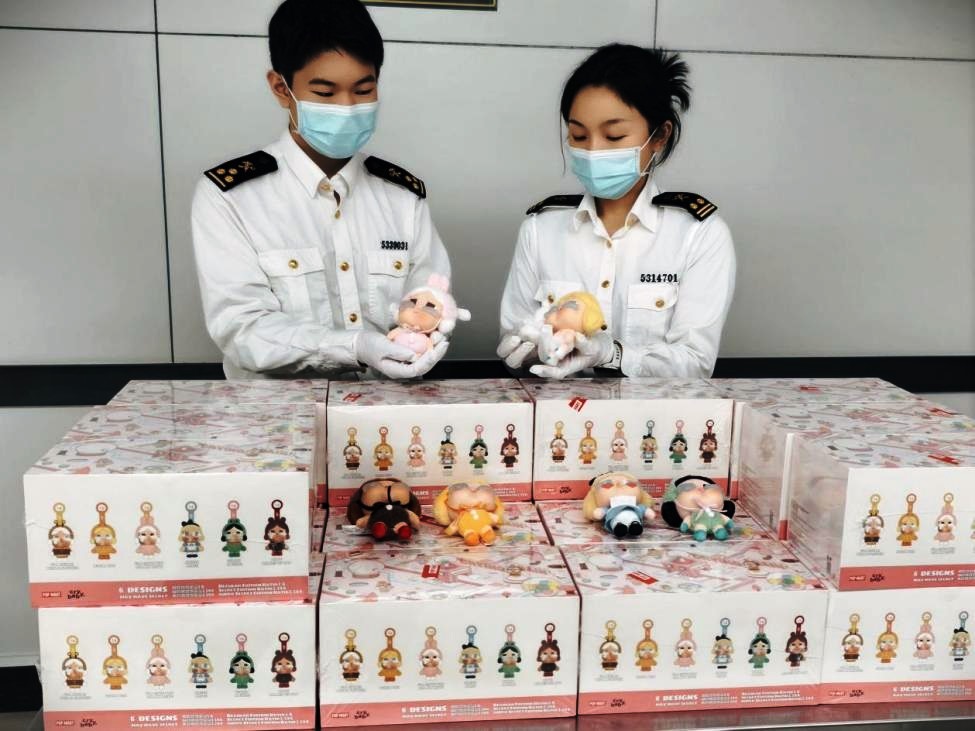 今年全国海关拦截183万件涉嫌侵权Labubu产品