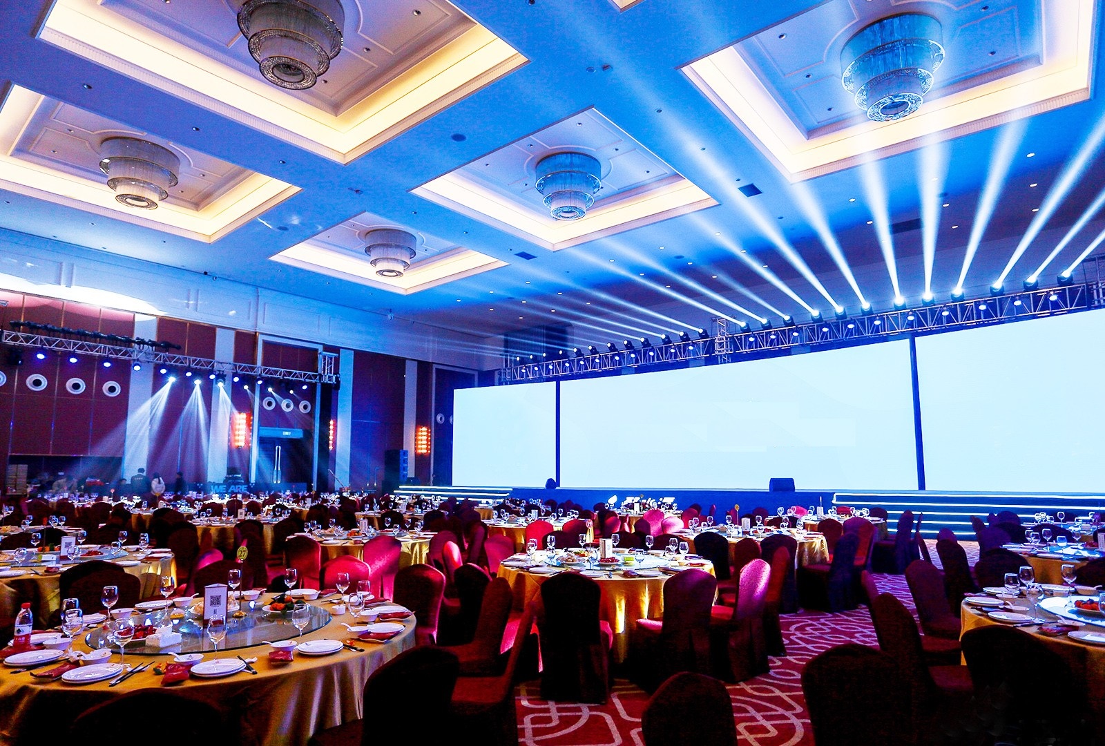 年会不必停 版权不能忘 自媒体传播要防侵权