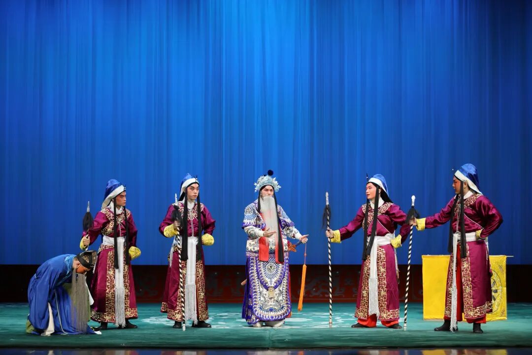 汉剧《打花鼓》《打囚车》《断桥》
