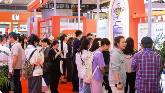 武汉书展暨21届华中图书交易会今日在汉开幕