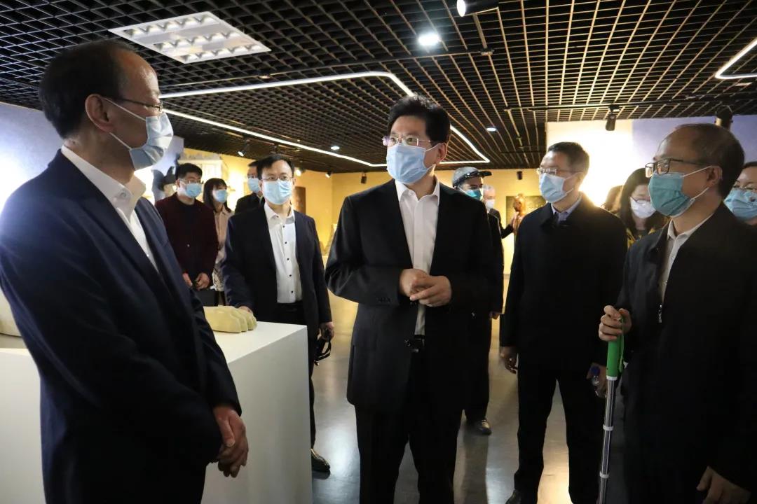 张建春调研《马拉喀什条约》落实情况