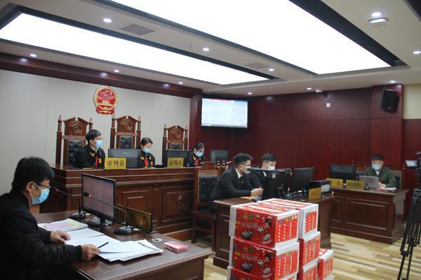 著作权遇上专利权发生冲突 郑州商户被控侵犯著作权 被告上法庭索赔10万元