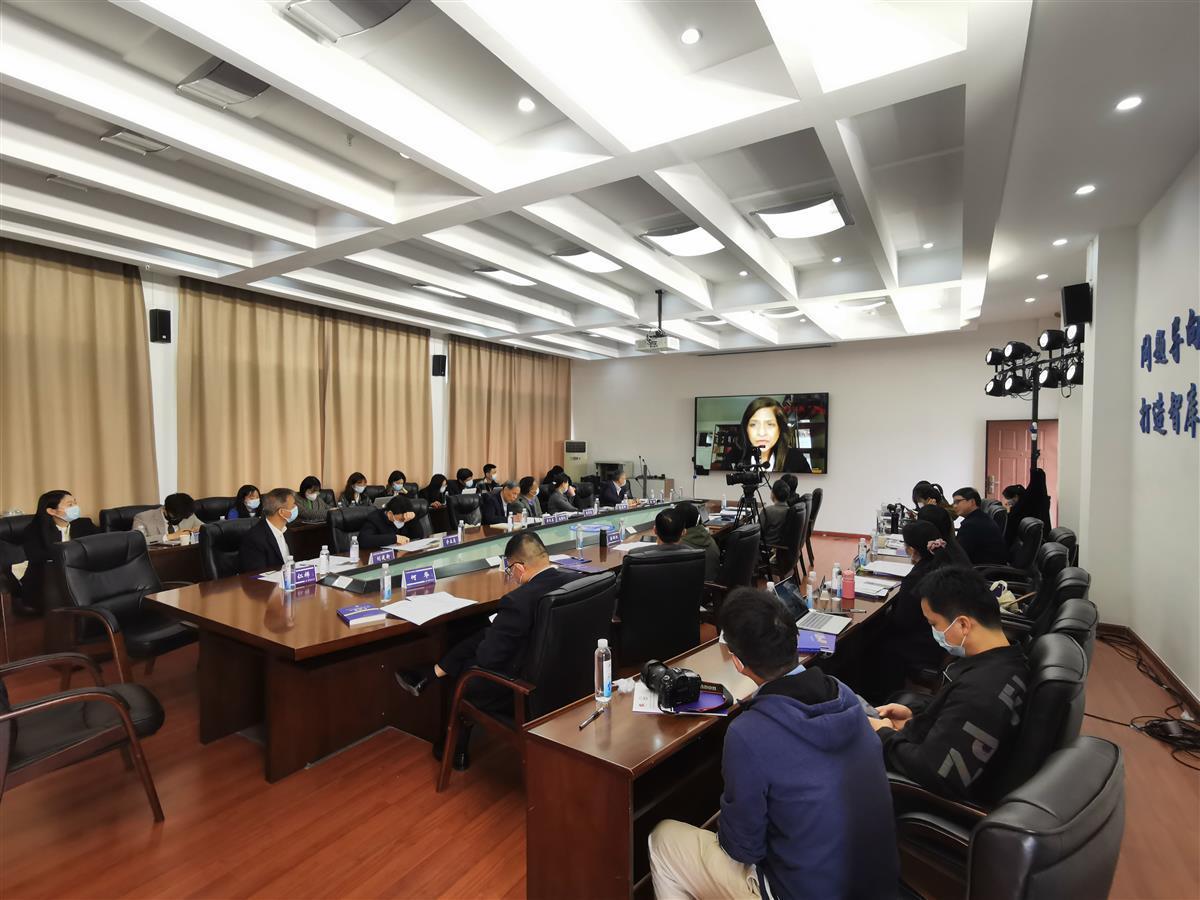 中国知识产权蓝皮书(2020-2021)在汉发布